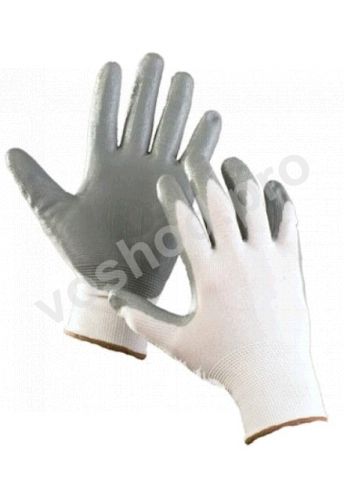 Перчатки нейлоновые с нитриловым  покрытием